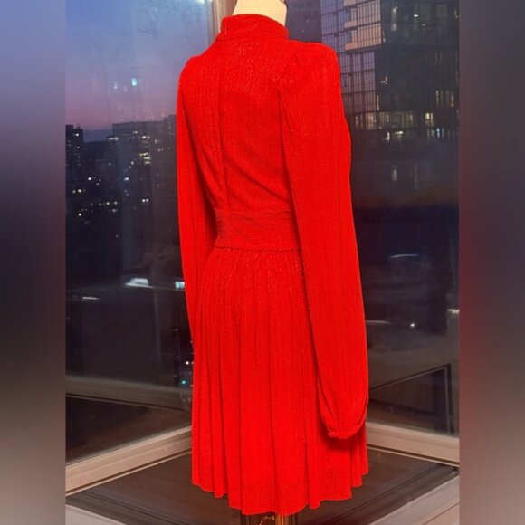 🆕 REBECCA VALLANCE 🧿 NWOT Samantha Cutout Metallic PlisseTulle Mini, Red, Sz 4 - Picture 8 of 16
